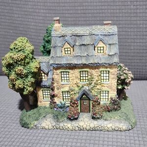 Charming Stone Cottage Figurine From The Hawthorne Village Collection